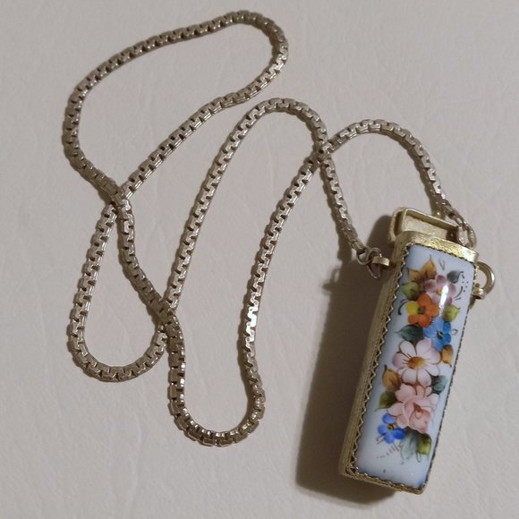 Vintage Rare Floral Enamel Locket Necklace - Picture 15 of 16